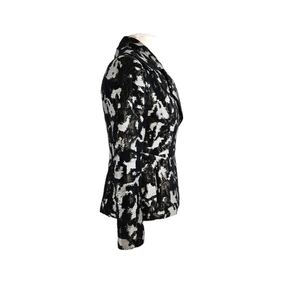 Lafayette 148 Black & Grey Abstract Animal Print Asymmetric Zipper Wool Blazer - Picture 3 of 7